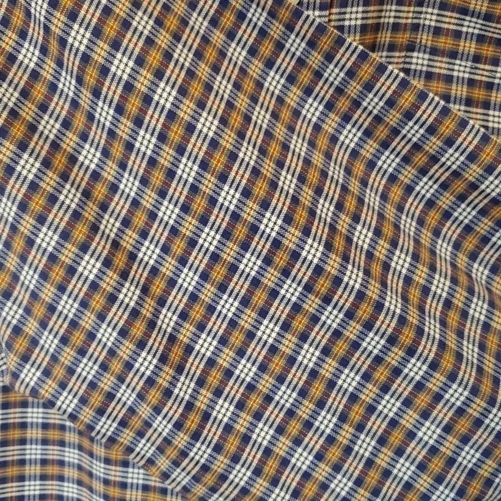Daniel Cremieux classic fit blue plaid button down Size large - Picture 6 of 10